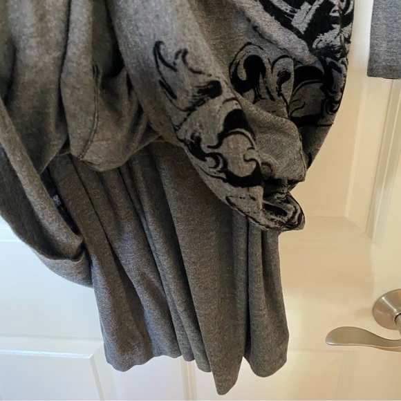 Vintage Cache Gray Dress Long Sleeve W/Black Velvet Design - Picture 6 of 9